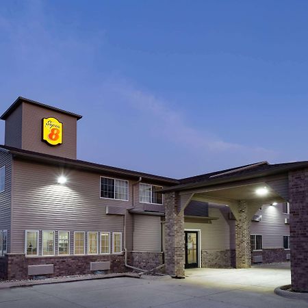 Super 8 By Wyndham Fort Dodge Ia Exterior photo